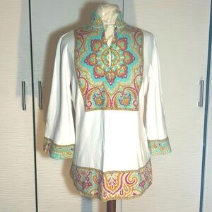 J. McLaughlin White Tunic Sweater with Turquoise, Pink & Gold Paisley Trim